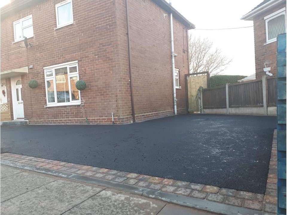 Tarmac Driveway Company Stoke on Trent